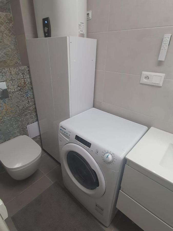 Monar Exclusive Center Free Parking In Garage Apartment โกชิเซ ภายนอก รูปภาพ